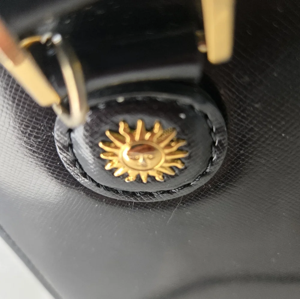 New Gianni Versace 2-Way Sunburst Black/Gold Leather Handbag w Dustbag - Picture 8 of 11